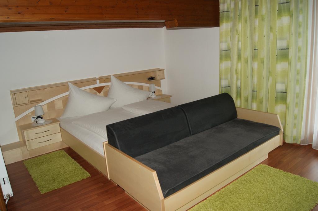 Hotel Garni Haus Anita Liesing Exterior foto